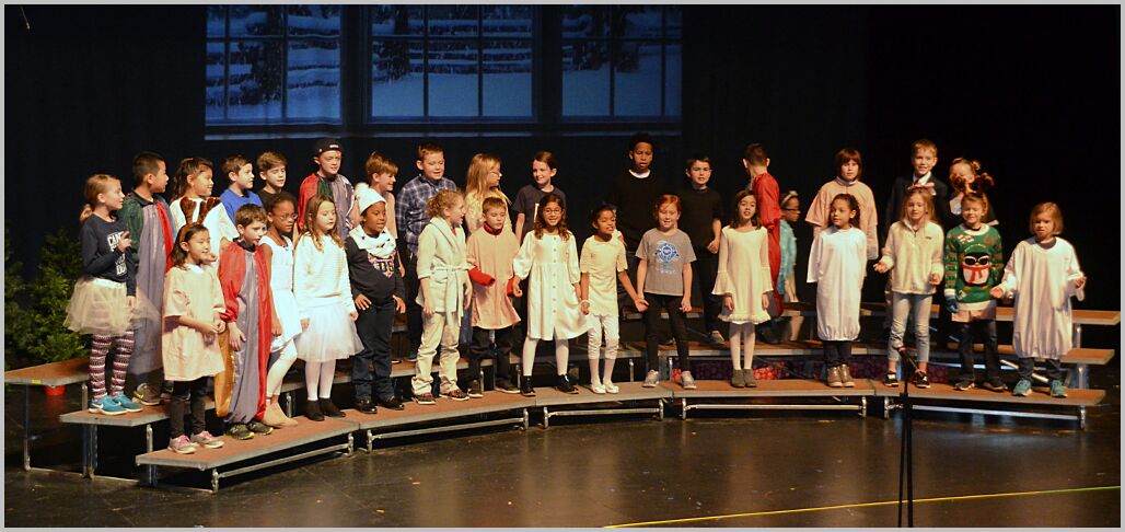 ThirdGrade_sings